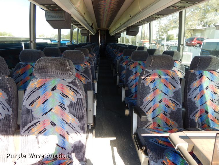 image for item FG9656 2000 Prevost H3-45  coach bus