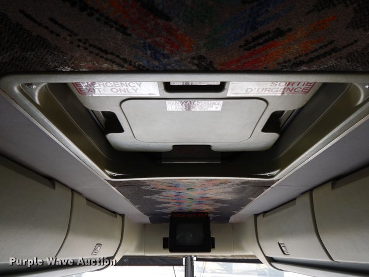 image for item FG9656 2000 Prevost H3-45  coach bus