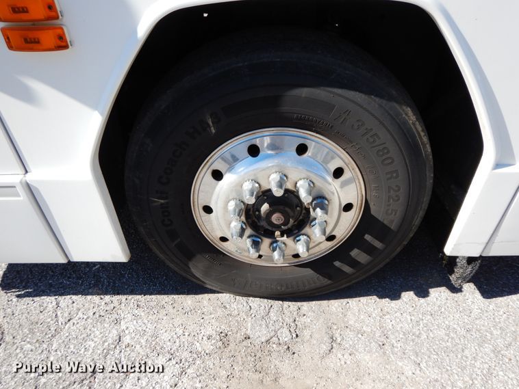 image for item FG9656 2000 Prevost H3-45  coach bus