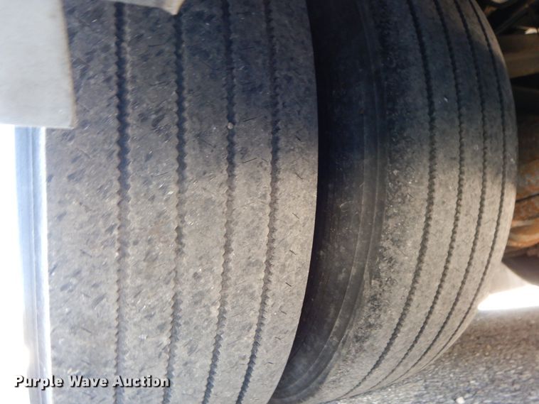 image for item FG9656 2000 Prevost H3-45  coach bus