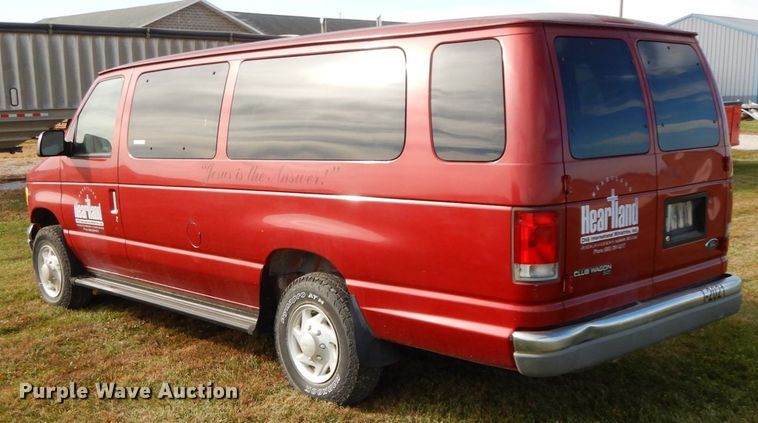 image for item FG9668 1998 Ford Club Wagon XLT  van