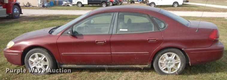 image for item FG9669 2006 Ford Taurus SE