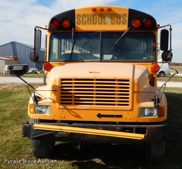 image for item FG9674 1999 International 3800  school bus