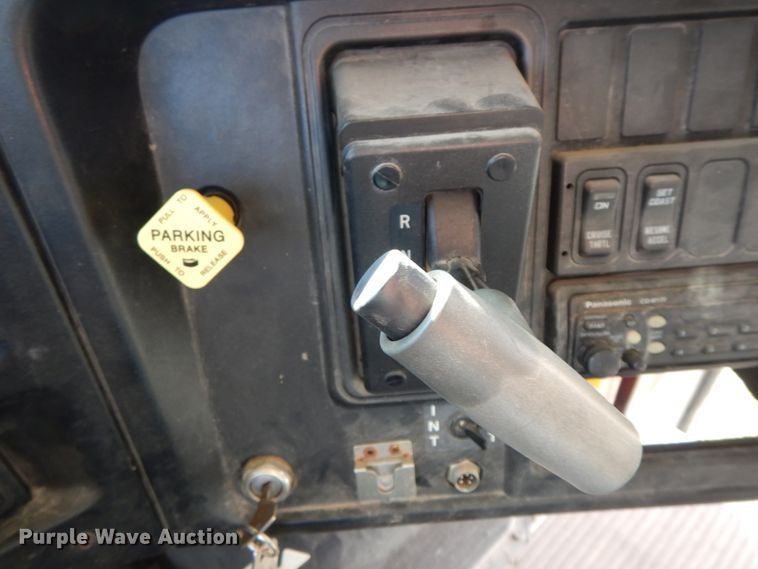 image for item FG9675 2007 International CE300  school bus