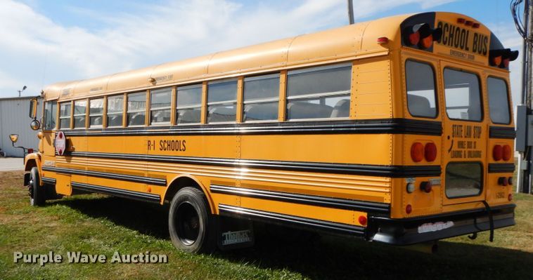 image for item FG9676 2005 Freightliner FS65  school bus