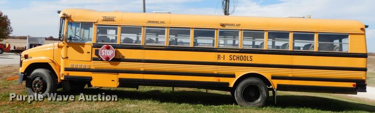 image for item FG9676 2005 Freightliner FS65  school bus