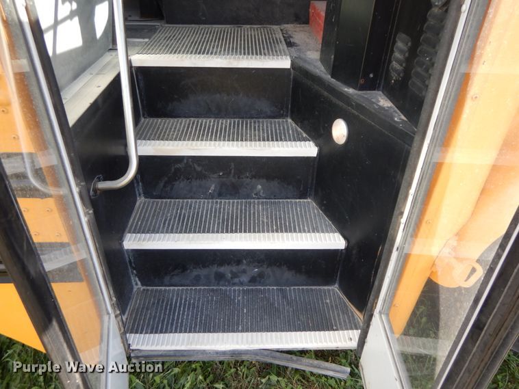 image for item FG9676 2005 Freightliner FS65  school bus