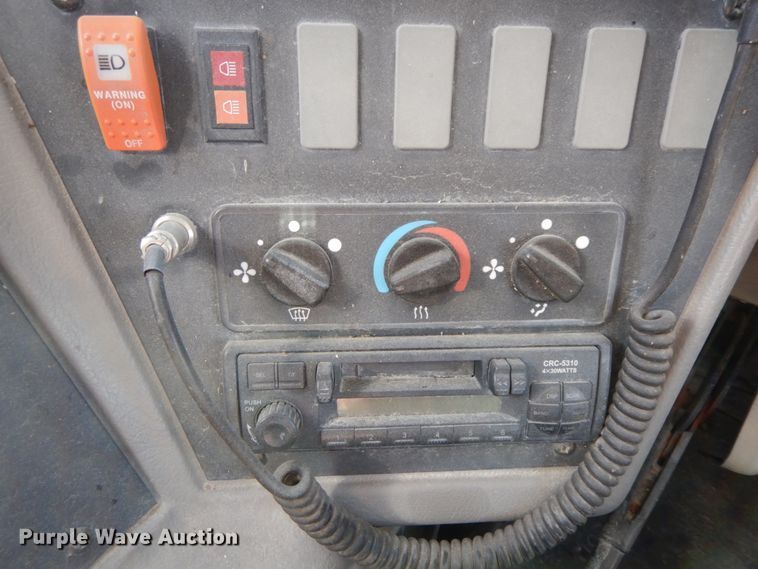 image for item FG9676 2005 Freightliner FS65  school bus