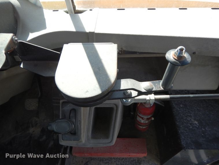 image for item FG9676 2005 Freightliner FS65  school bus