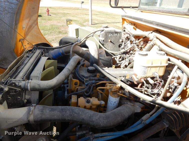 image for item FG9676 2005 Freightliner FS65  school bus