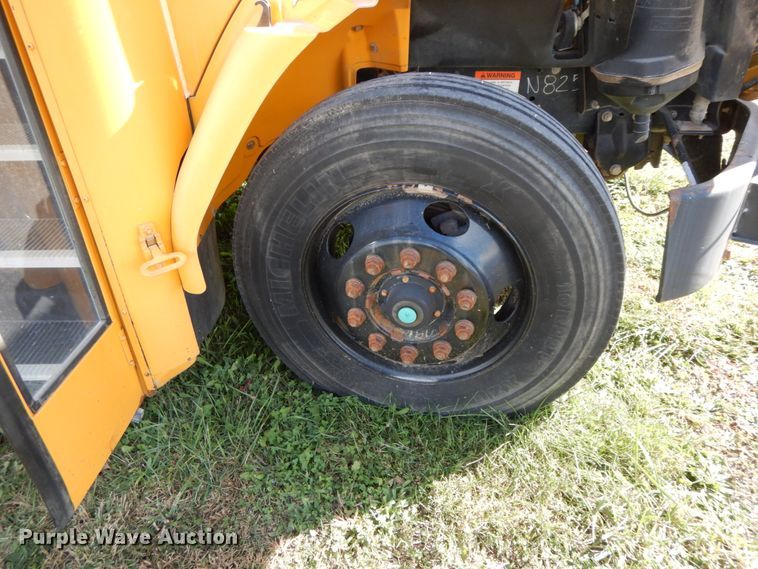 image for item FG9676 2005 Freightliner FS65  school bus