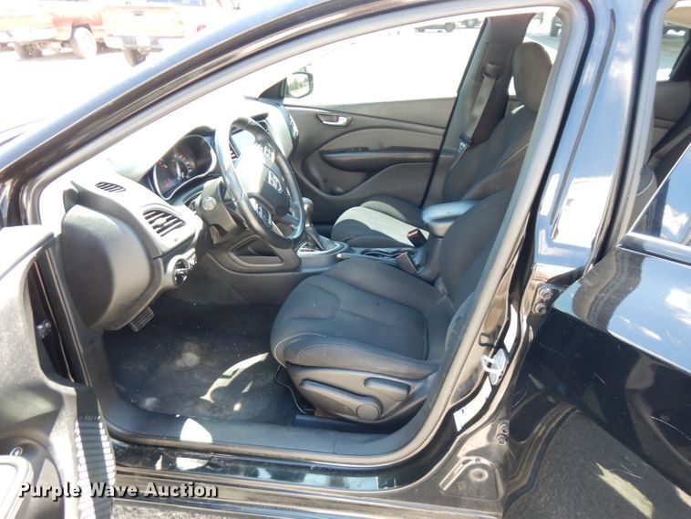 image for item FN9376 2013 Dodge Dart SXT