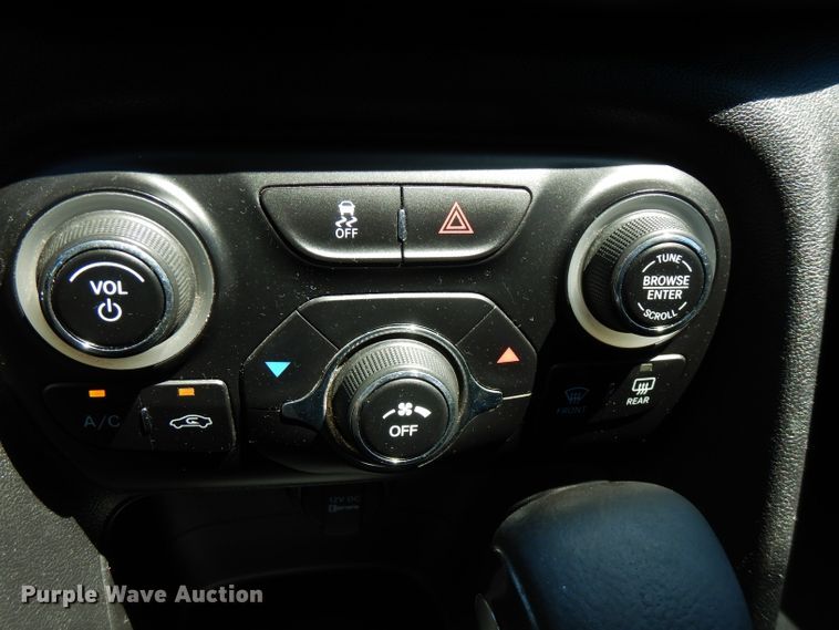 image for item FN9376 2013 Dodge Dart SXT