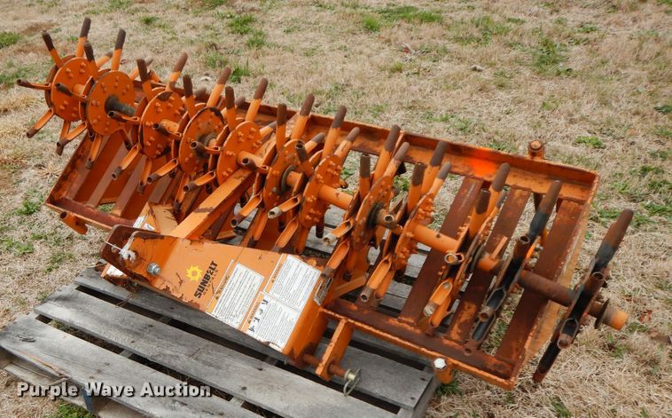 image for item FR9761 Woods PL60 aerator