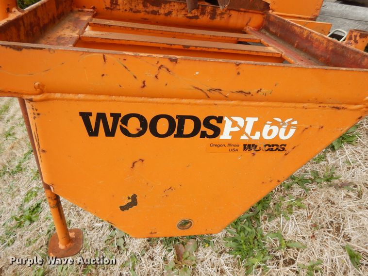 Woods PL60 aerator in Galesburg, IL Item FR9761 sold Purple Wave