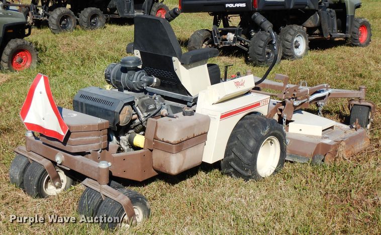 image for item FW9754 Grasshopper 725K2 ZTR lawn mower