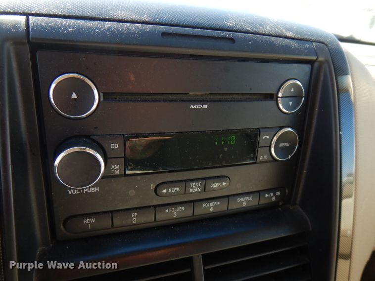 image for item FW9759 2010 Ford Explorer  SUV