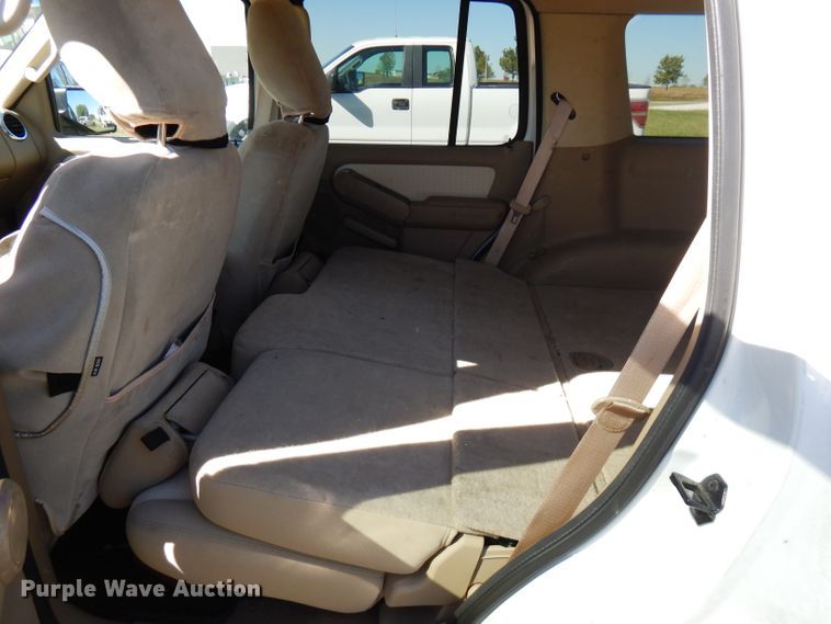 image for item FW9759 2010 Ford Explorer  SUV