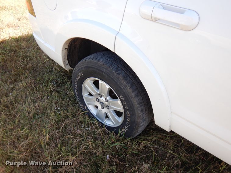 image for item FW9759 2010 Ford Explorer  SUV