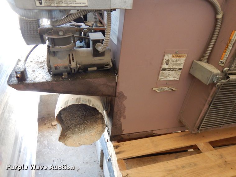 image for item FW9772 Reznor RA235 waste oil heater