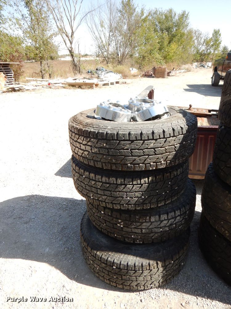 image for item FW9778 Ford parts