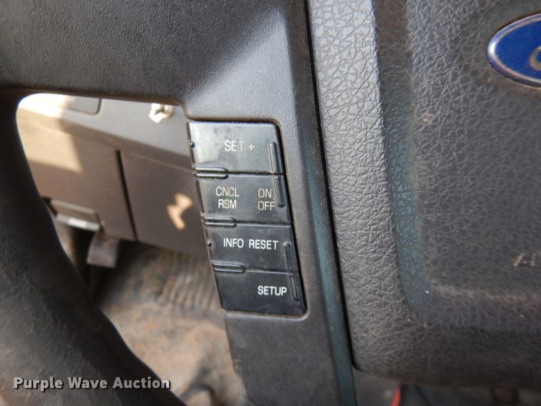 image for item FW9800 2013 Ford F150  SuperCrew pickup truck