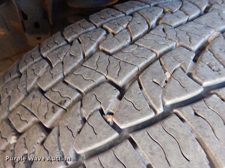 image for item FW9800 2013 Ford F150  SuperCrew pickup truck