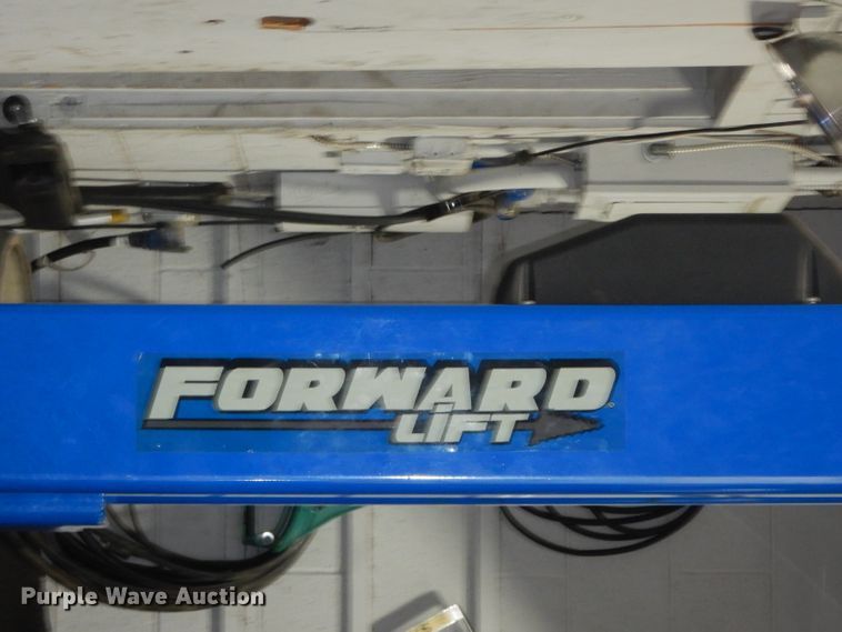 image for item FW9801 Forward DP10AN200BBL automotive lift