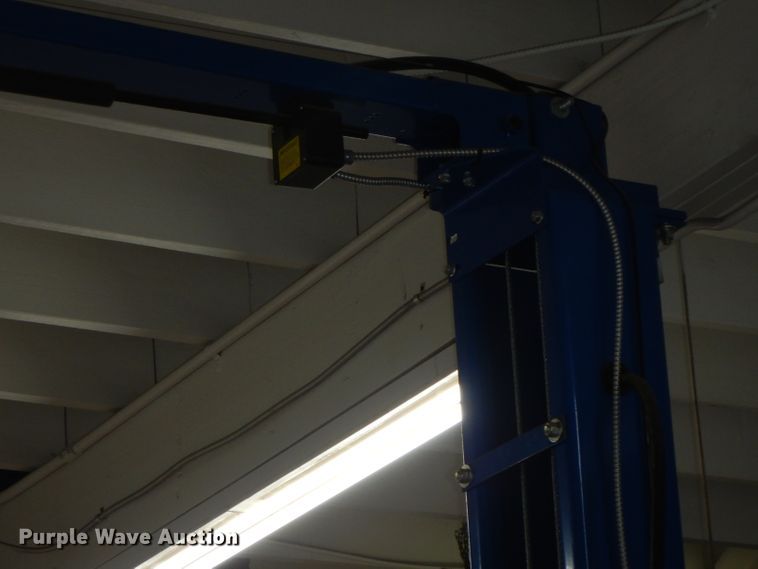 image for item FW9801 Forward DP10AN200BBL automotive lift