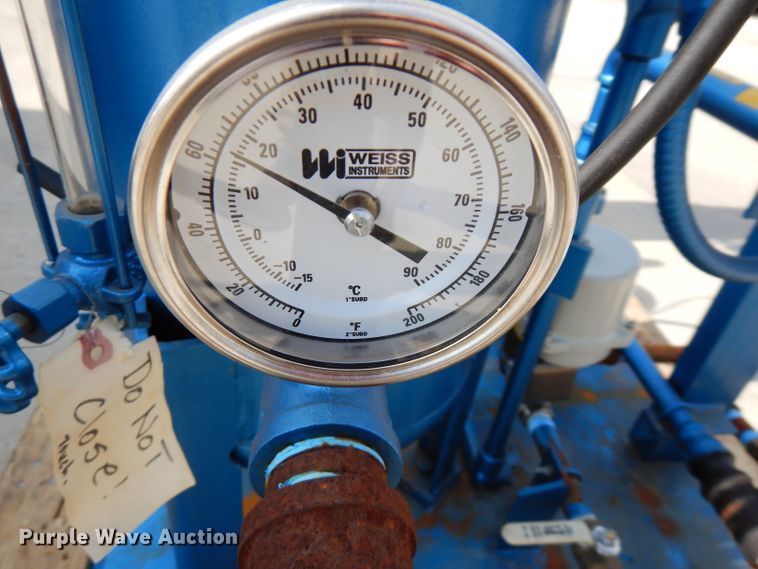 image for item FW9804 HydroThrift PCX-10-2 closed loop cooling system