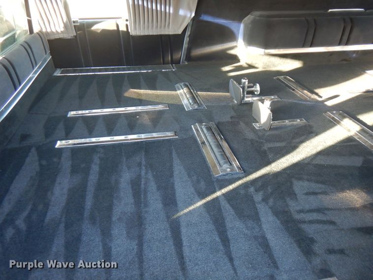 image for item FW9813 1998 Cadillac Masterpiece Hearse