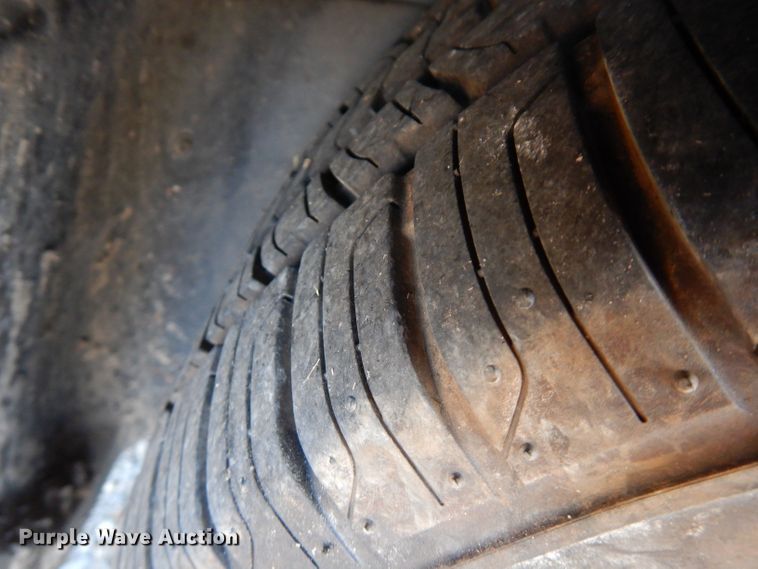 image for item FW9813 1998 Cadillac Masterpiece Hearse