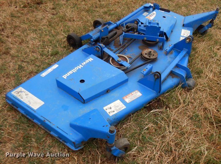 image for item FW9818 New Holland 914A mid-mounted mower deck