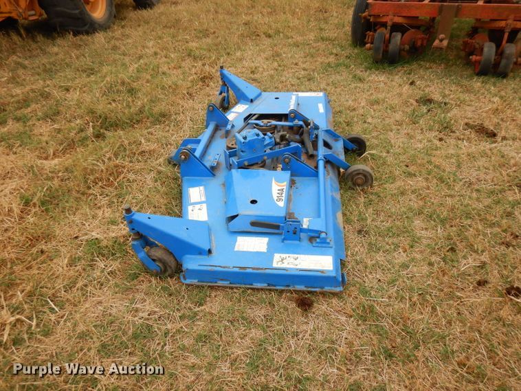 image for item FW9818 New Holland 914A mid-mounted mower deck
