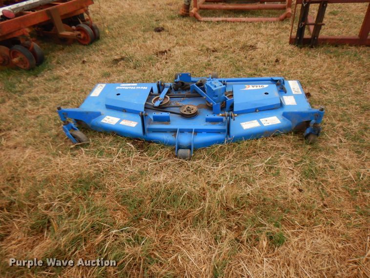 image for item FW9818 New Holland 914A mid-mounted mower deck