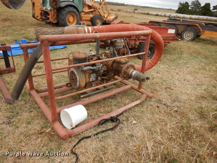 image for item FW9819 1980 Banks Morse pump