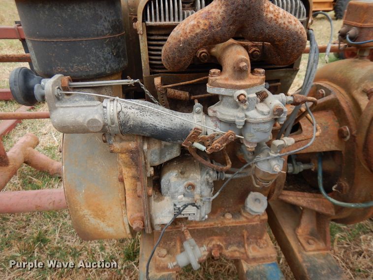 image for item FW9819 1980 Banks Morse pump