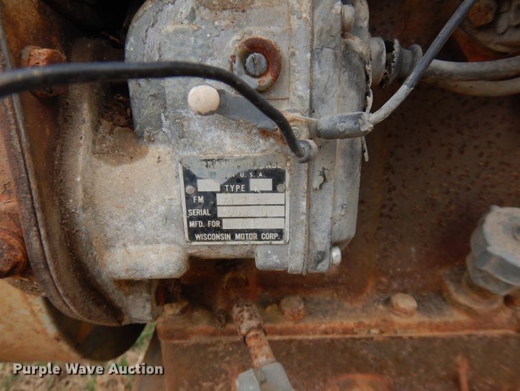 image for item FW9819 1980 Banks Morse pump