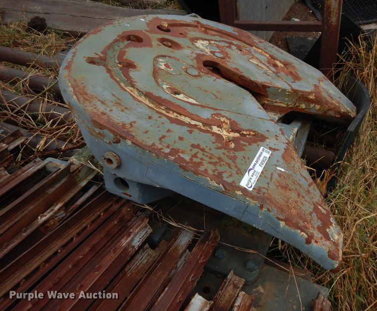 image for item FW9826 Fifth wheel hitch