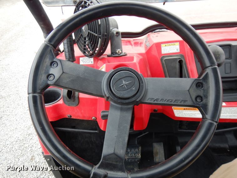 image for item FW9828 2011 Polaris Ranger XP  utility vehicle