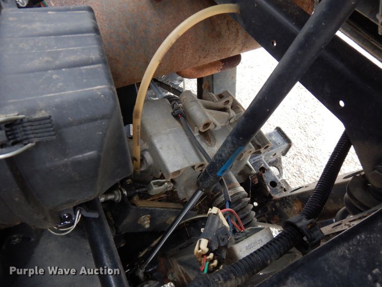 image for item FW9828 2011 Polaris Ranger XP  utility vehicle