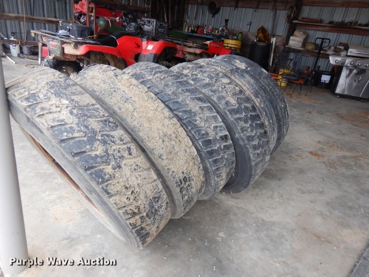 image for item FW9829 (6) 10.00R20 tires and wheels