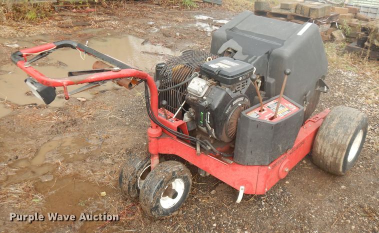 image for item FW9847 Toro Hydroject 3000 greens aerator