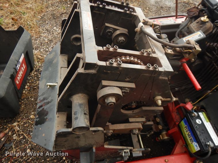 image for item FW9847 Toro Hydroject 3000 greens aerator