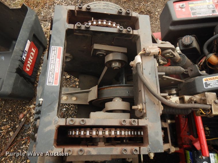 image for item FW9847 Toro Hydroject 3000 greens aerator