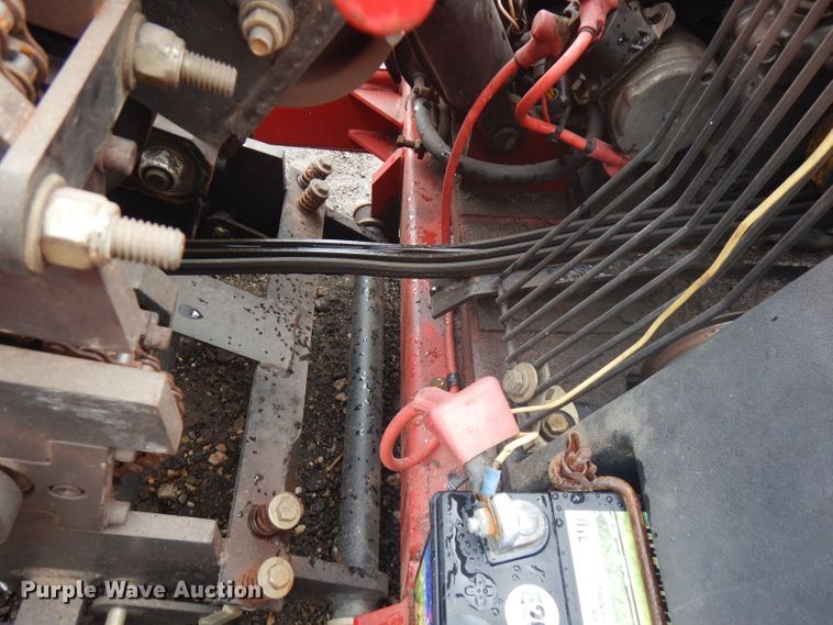 image for item FW9847 Toro Hydroject 3000 greens aerator