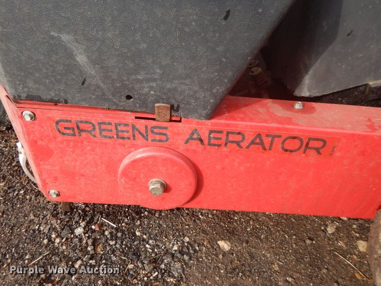 image for item FW9847 Toro Hydroject 3000 greens aerator