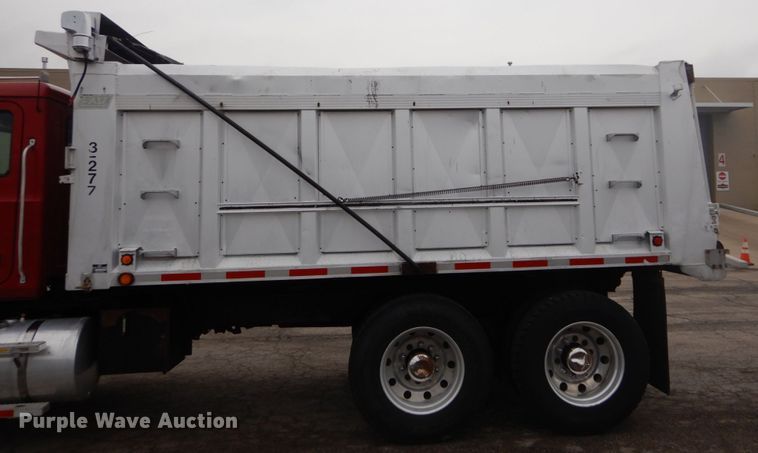 image for item GB9826 2007 Mack CV713  dump truck