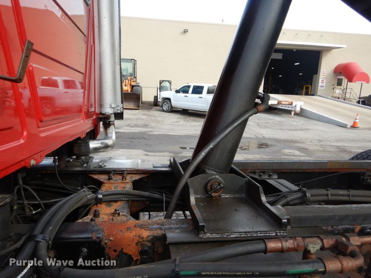 image for item GB9826 2007 Mack CV713  dump truck