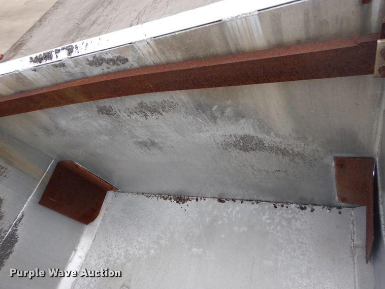 image for item GB9826 2007 Mack CV713  dump truck